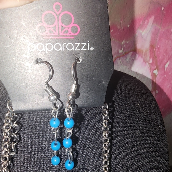 ❄️ 3,/$10 NWT 3 PAPARAZZI  NECKLACE & EARRING SETS - Picture 8 of 12